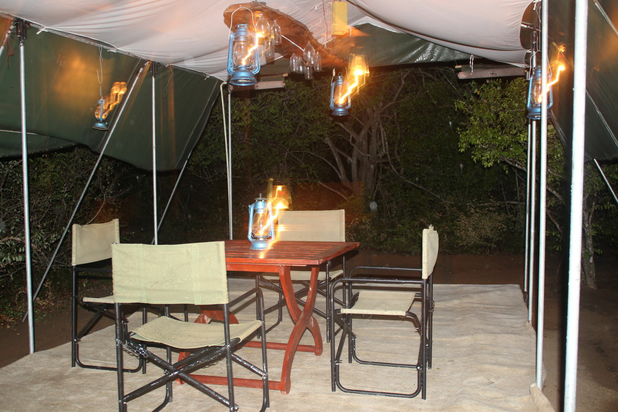 Wilderness Camping Yala Luaran gambar